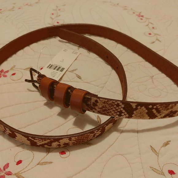 Anthropologie Accessories - Anthropologie Leather Belt
